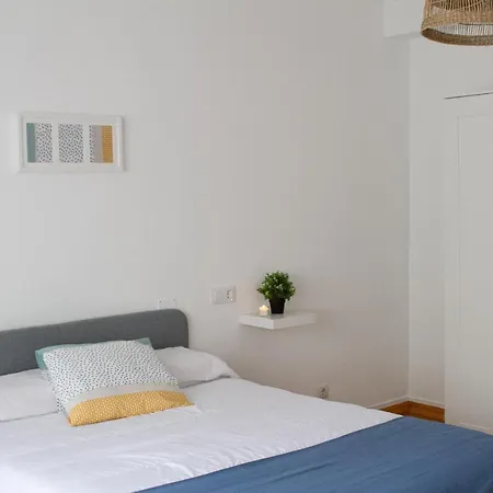Apartment Muralla De Tata